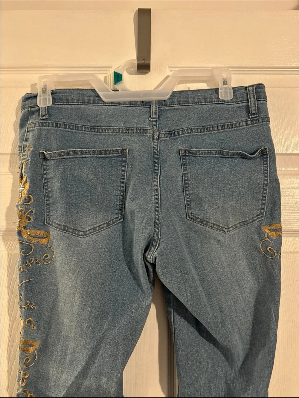 VENUS Light Blue Jeans with Gold Floral Embroidery - Picture 3 of 8